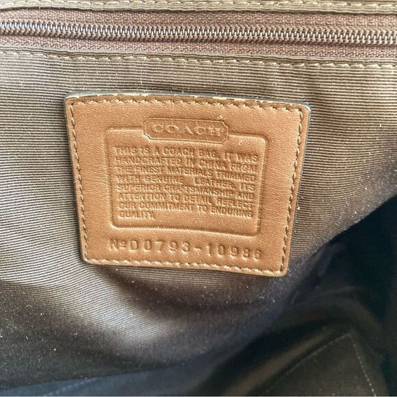 COACH Gallery Y2K Chelsea Signature Tan Brown 10986 - Picture 10 of 12
